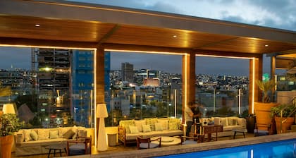 K Tower Boutique Hotel By Lucerna
