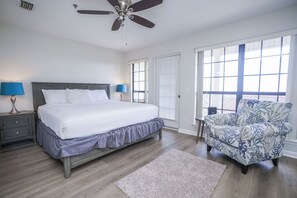 Condo, 2 Bedrooms (55-303) | 3 bedrooms, individually decorated, individually furnished - Horizon South Resort by Panhandle Getaways (Panama City Beach)