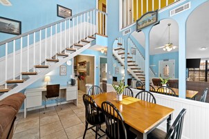 Condo, 2 Bedrooms (53C) | In-room dining