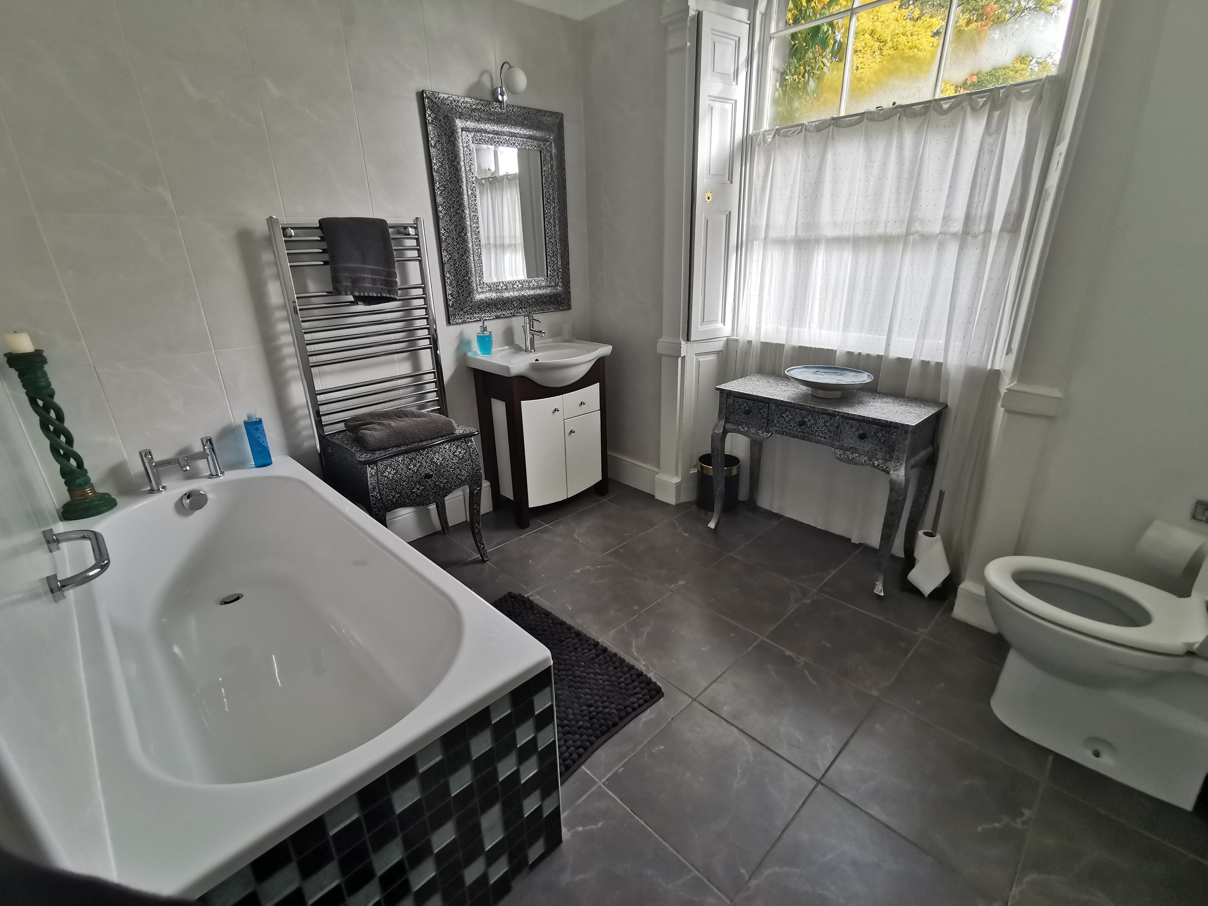 Luxury Double Room, Ensuite (Gold) | Bathroom
