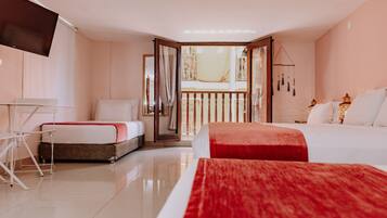 Family Room, 1 Bedroom | Hypo-allergenic bedding, in-room safe, iron/ironing board, free WiFi