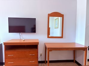 Kamer, 1 kingsize bed, niet-roken | Een bureau, gratis wifi, beddengoed
