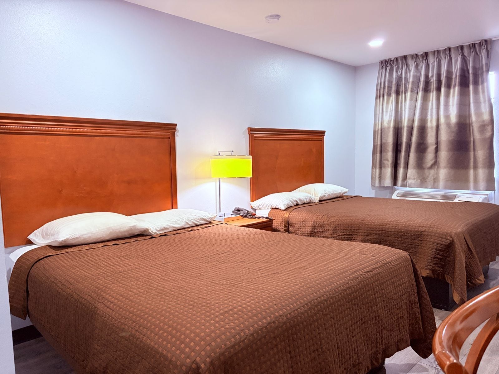 Desk, free WiFi, bed sheets