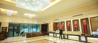 New Knight Royal Hotel