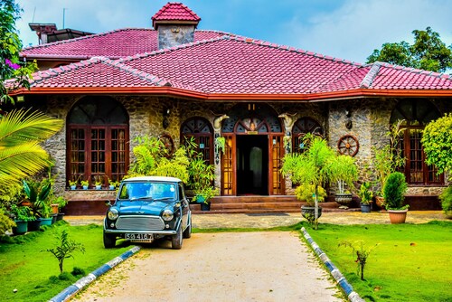 MF Estate Holiday Bungalow