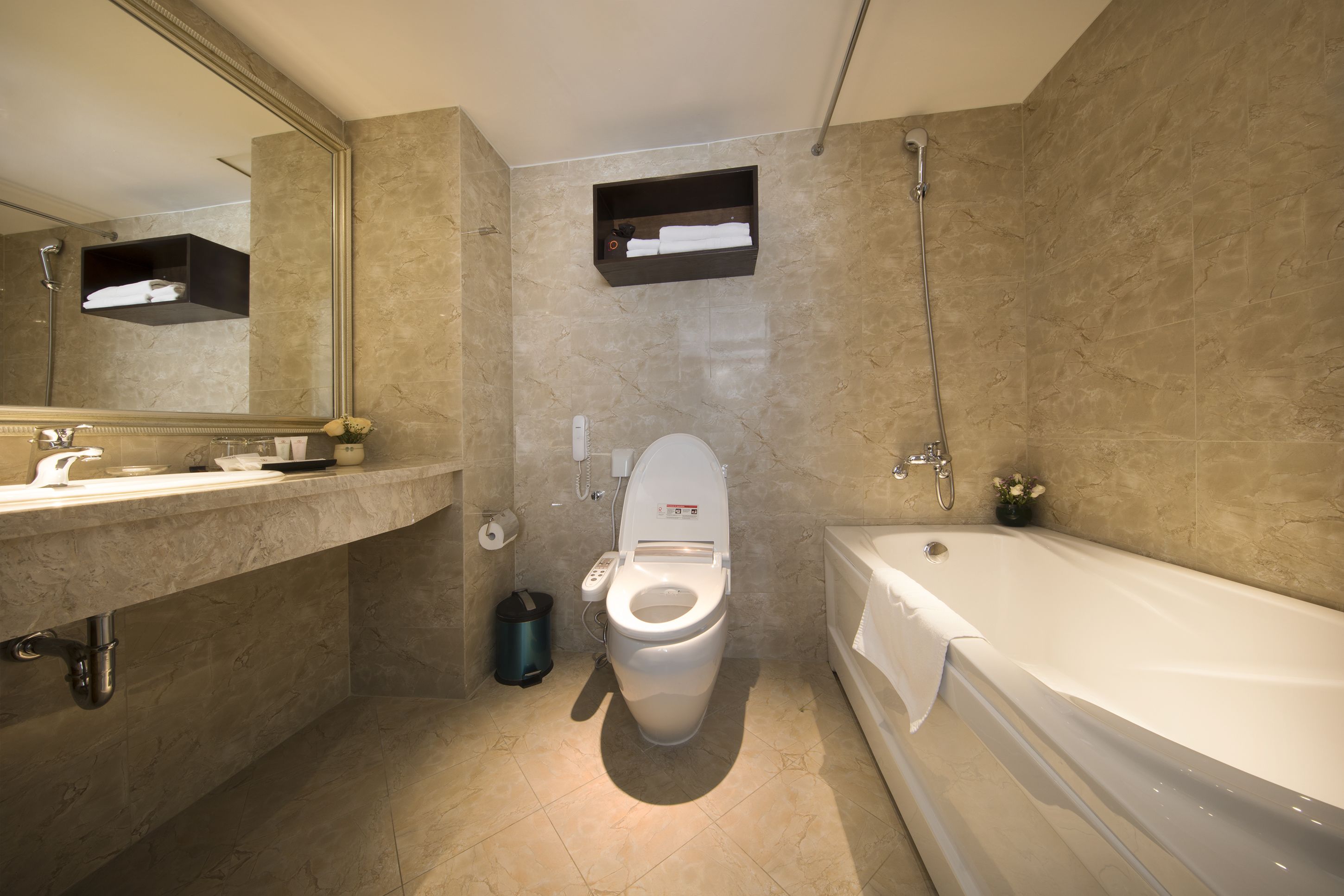 shower, free toiletries, hair dryer, slippers