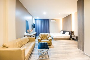 Desk, blackout drapes, free WiFi