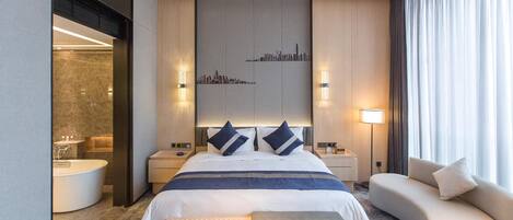 In-room safe, desk, iron/ironing board, free WiFi