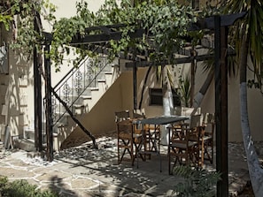 Villa, 6 Bedrooms | Terrace/patio - Villa Klados (Mylopotamos)