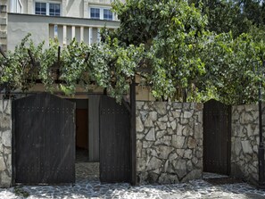 Lối vào nơi lưu trú