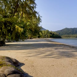 Beach nearby, windsurfing, beach volleyball, beach bar