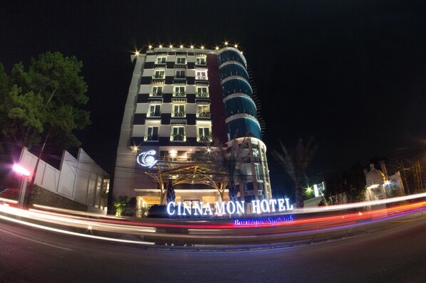 Front of property - evening/night