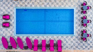 Outdoor pool, sun loungers