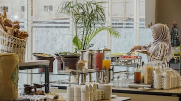 Breakfast buffet