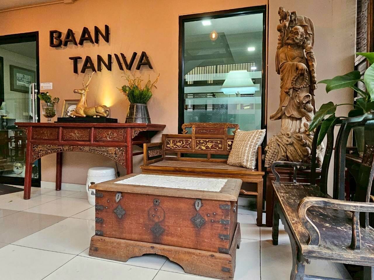 Photo - Baan Tanwa - MRT Ratchadapisek Exit 1 or 2