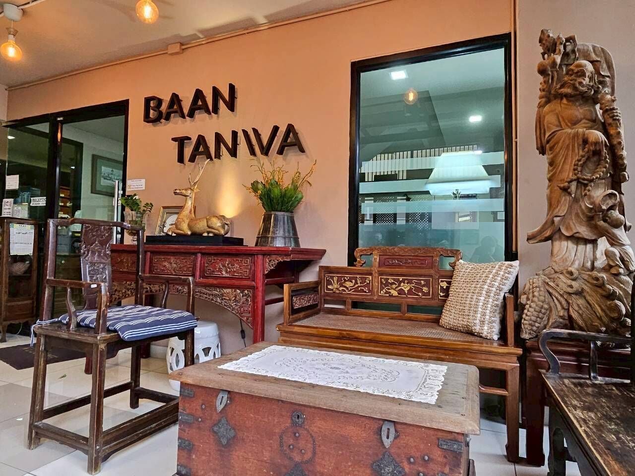 Foto - Baan Tanwa - MRT Ratchadapisek Exit 1 or 2