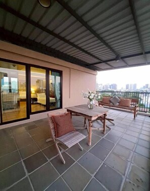 Family Suite with Balcony | Terrace/patio