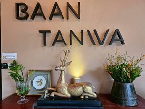Front of property - Baan Tanwa - MRT Ratchadapisek (Bangkok)