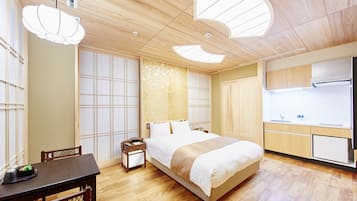 双人房, 1 张大床, 无烟房, 厨房 | 羽绒被、客房内保险箱、免费 WiFi、床单