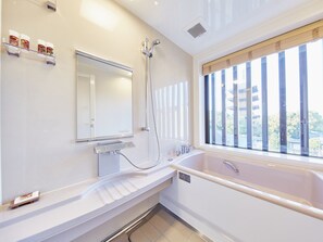 Family Room, Multiple Beds, Kitchen, City View | Bathroom | Separate bathtub and shower, deep-soaking bathtub, hair dryer, slippers - Sunrise Suites (Kyoto)
