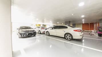 Free self-parking, free valet parking