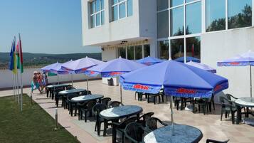 Breakfast, lunch, dinner served; local cuisine