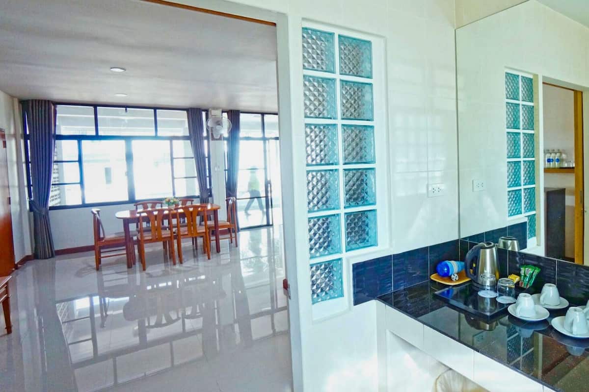 Premium House | 1 bedroom, minibar, in-room safe, blackout curtains
