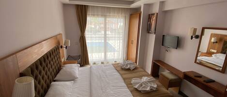 Escritorio y sistema de insonorización