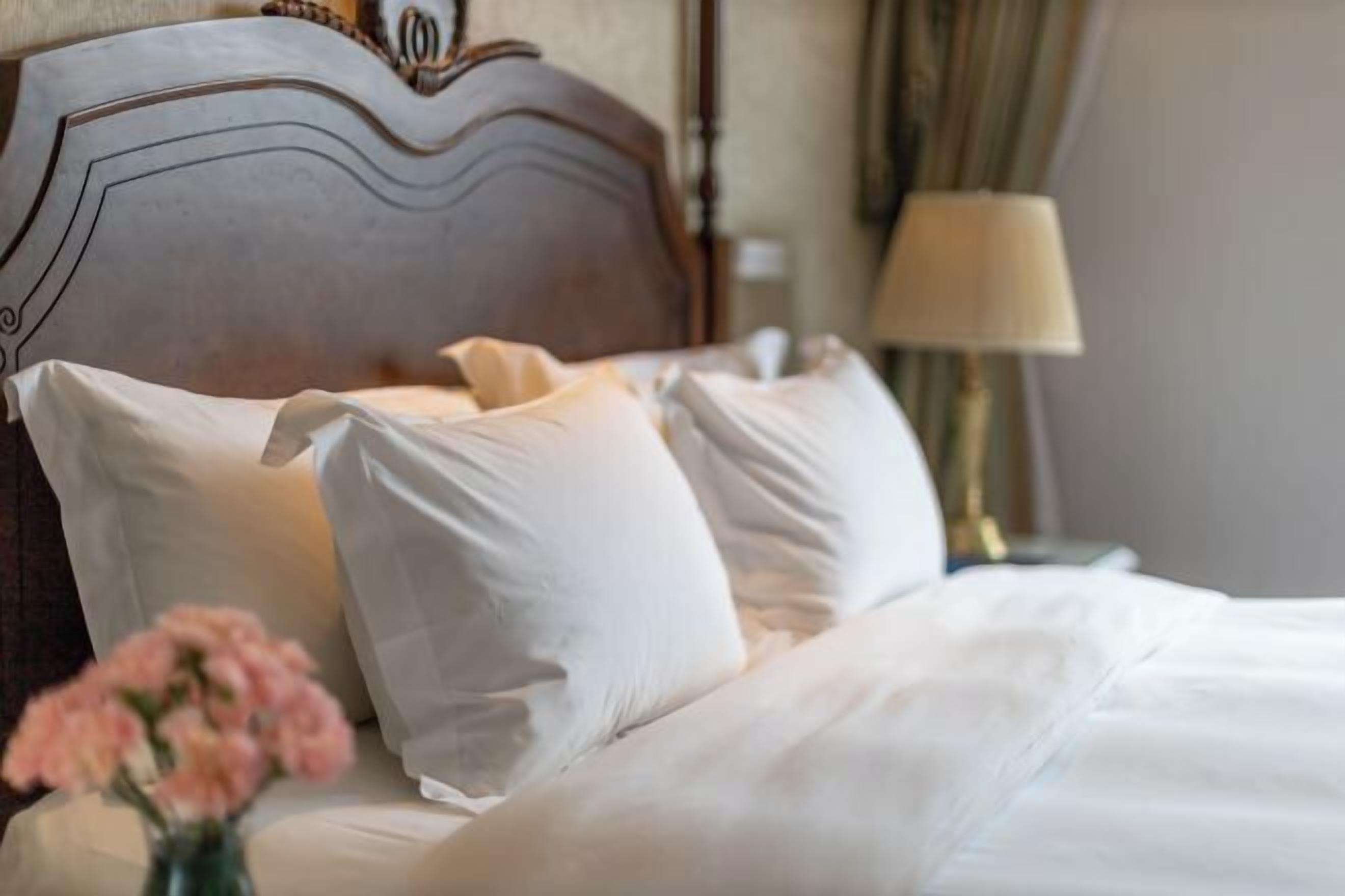 Minibar, in-room safe, desk, blackout curtains