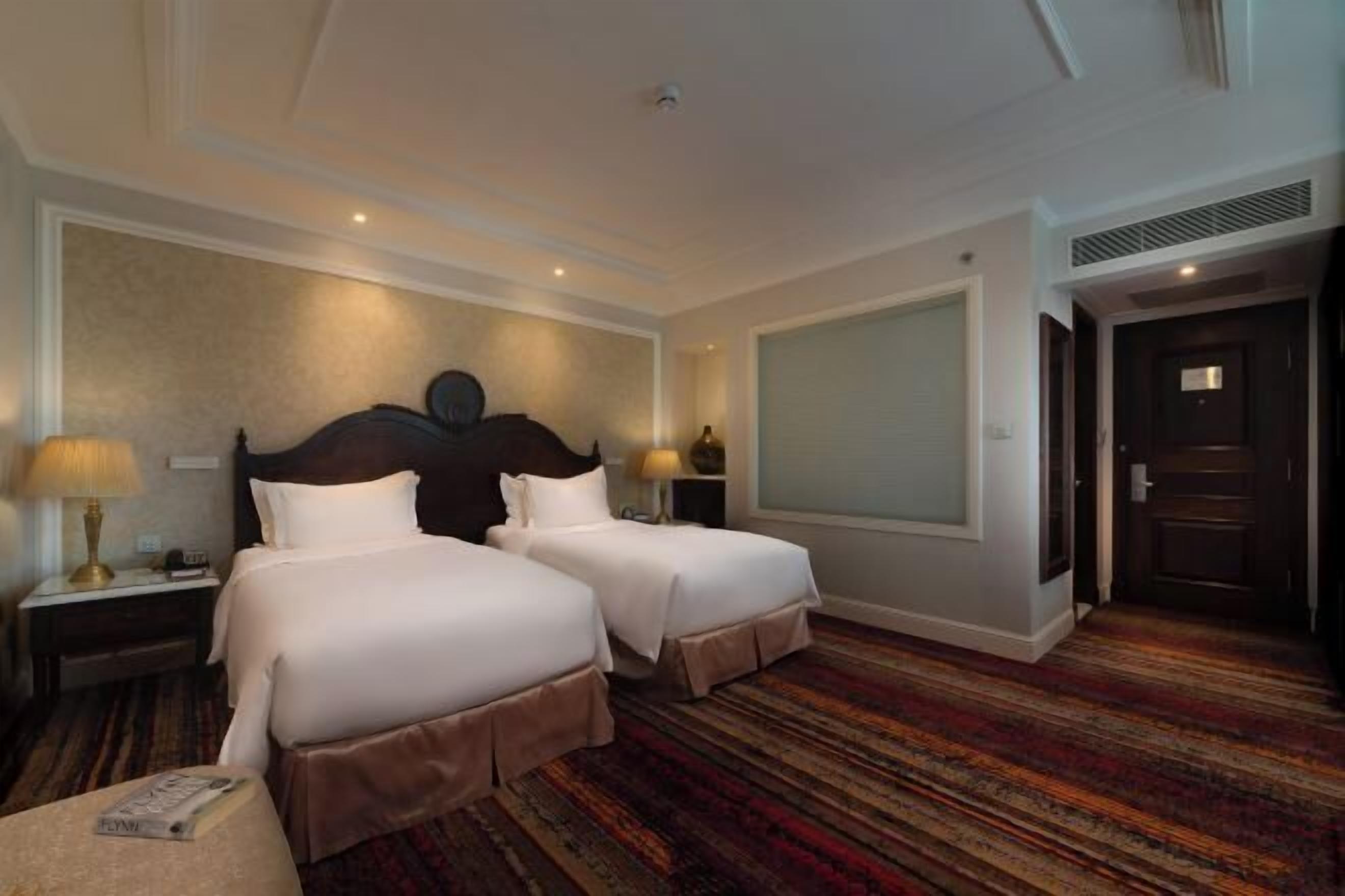 Minibar, in-room safe, desk, blackout curtains