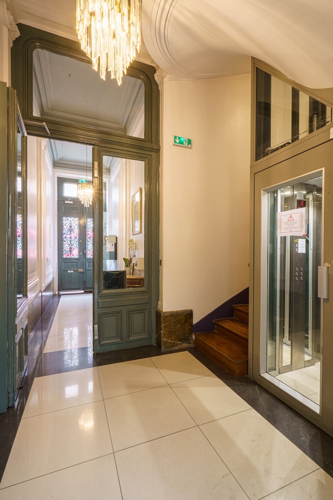 Apartments du Louvre - Le Marais by null