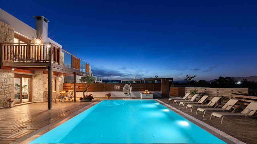 Sperveri Enalio Villas