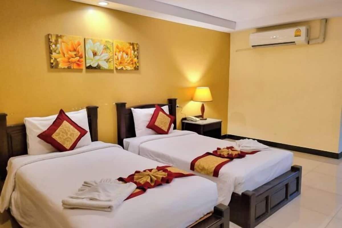 In-room safe, desk, blackout drapes, free WiFi