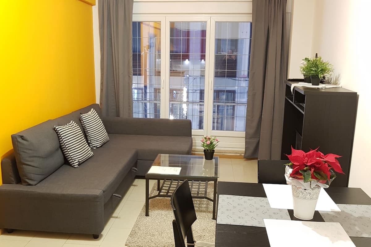 Apartment, 2 Bedrooms (15/17 rue des Fripiers bloc 3) | Living area