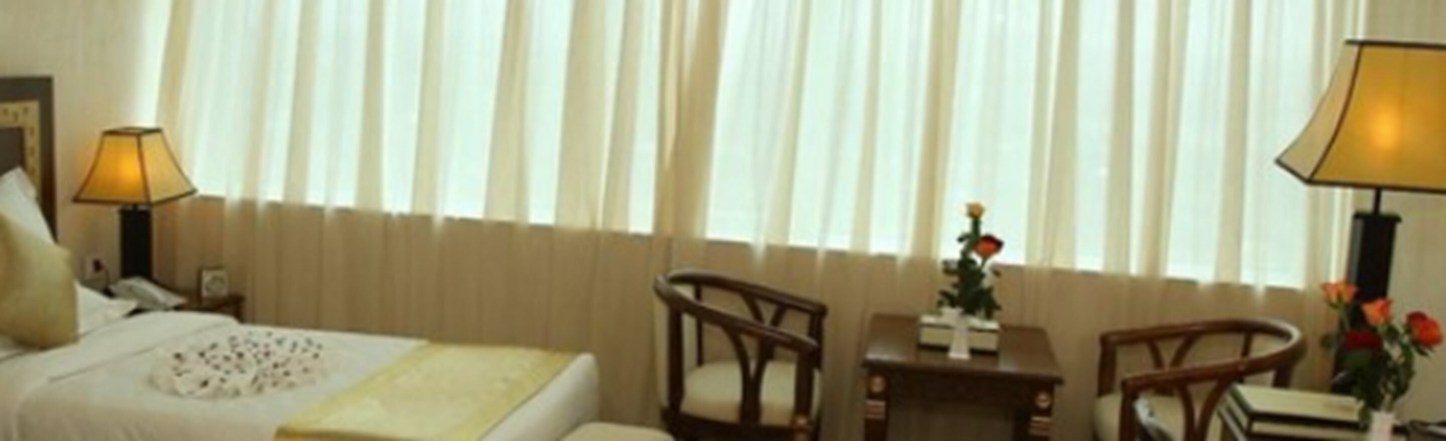 twin room | 1 bedroom, premium bedding, minibar, in-room safe