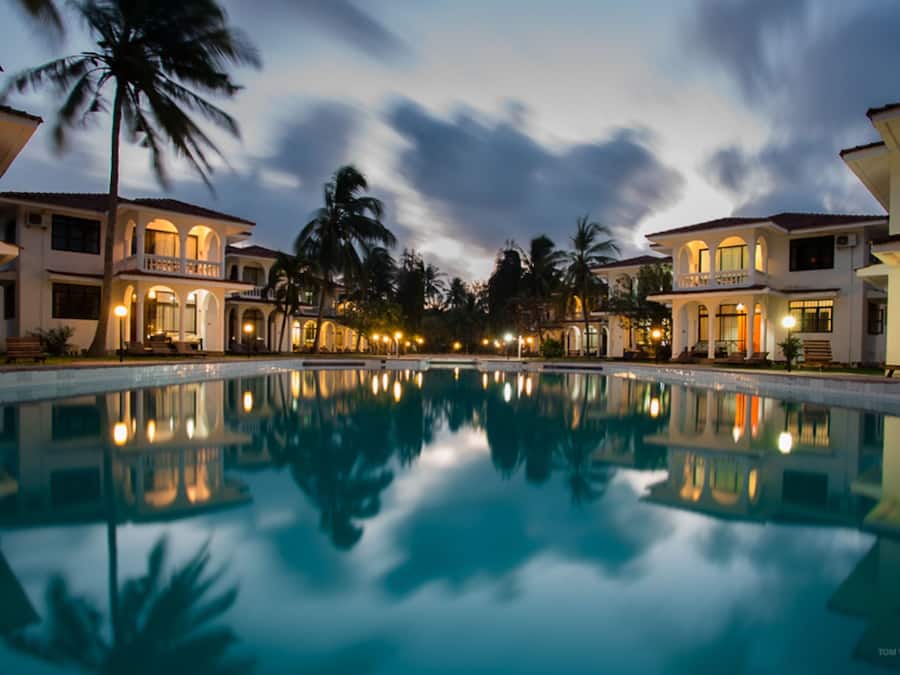 3 piscinas al aire libre, sillones reclinables de piscina