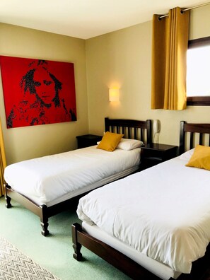 Room - Hôtel Restaurant L'Auberge (Gamarde-les-Bains)