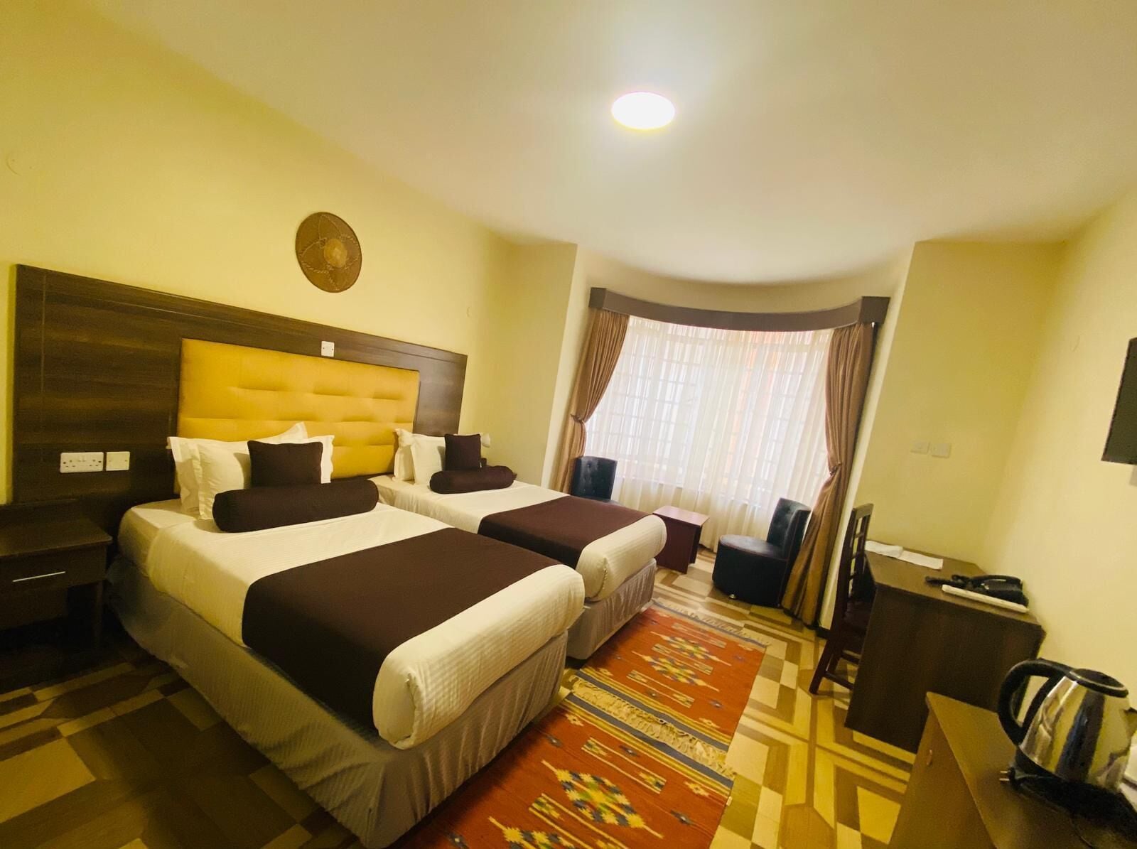 Standard Twin Room | Egyptian cotton sheets, premium bedding, down comforters, in-room safe