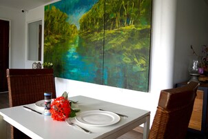 Daily continental breakfast (USD 15 per person)