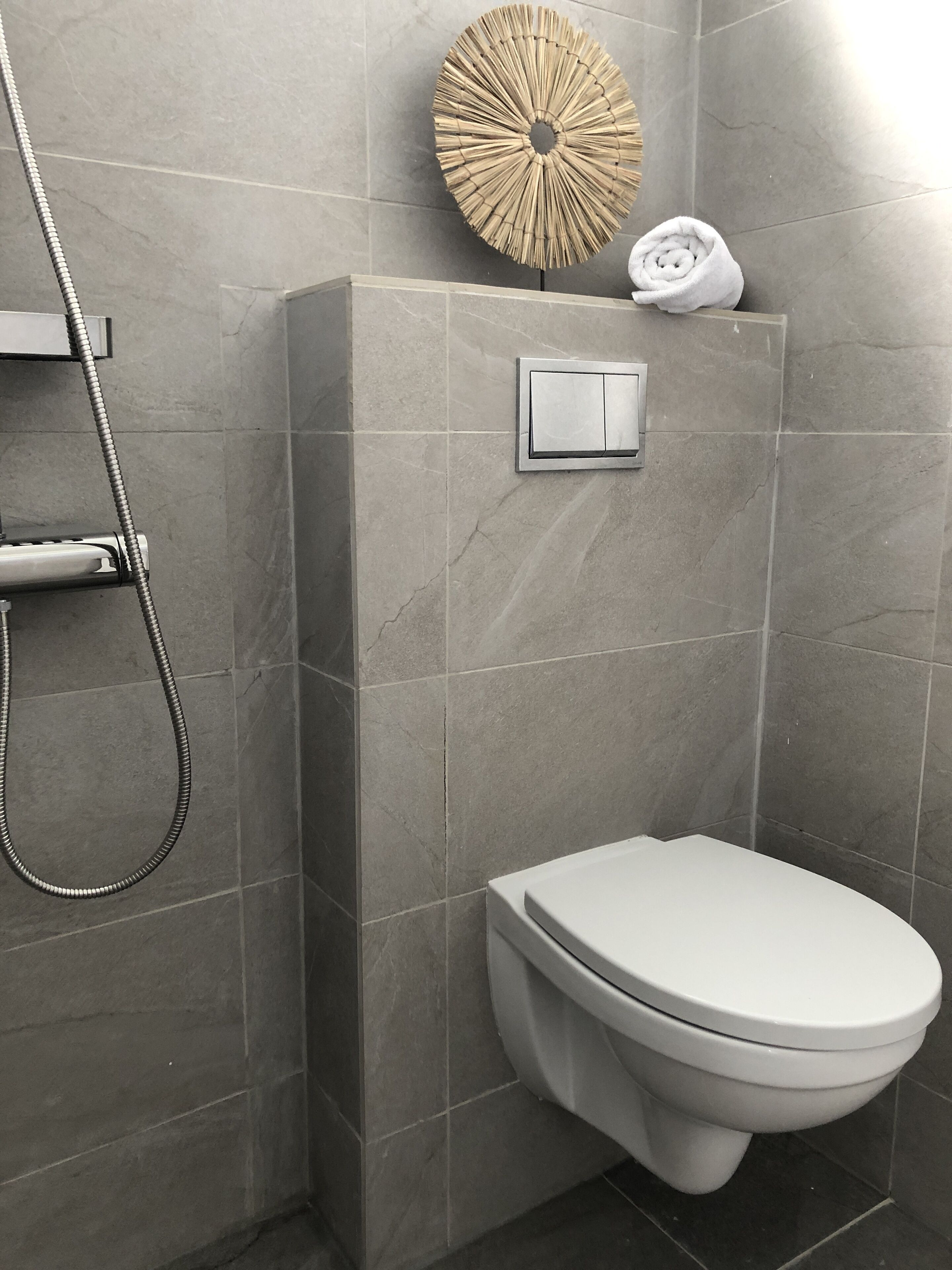 shower, rainfall showerhead, towels