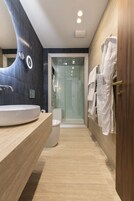 Citadel View Spa Rooms With Juliette Balcony | Bathroom | Free toiletries, bathrobes, slippers, towels