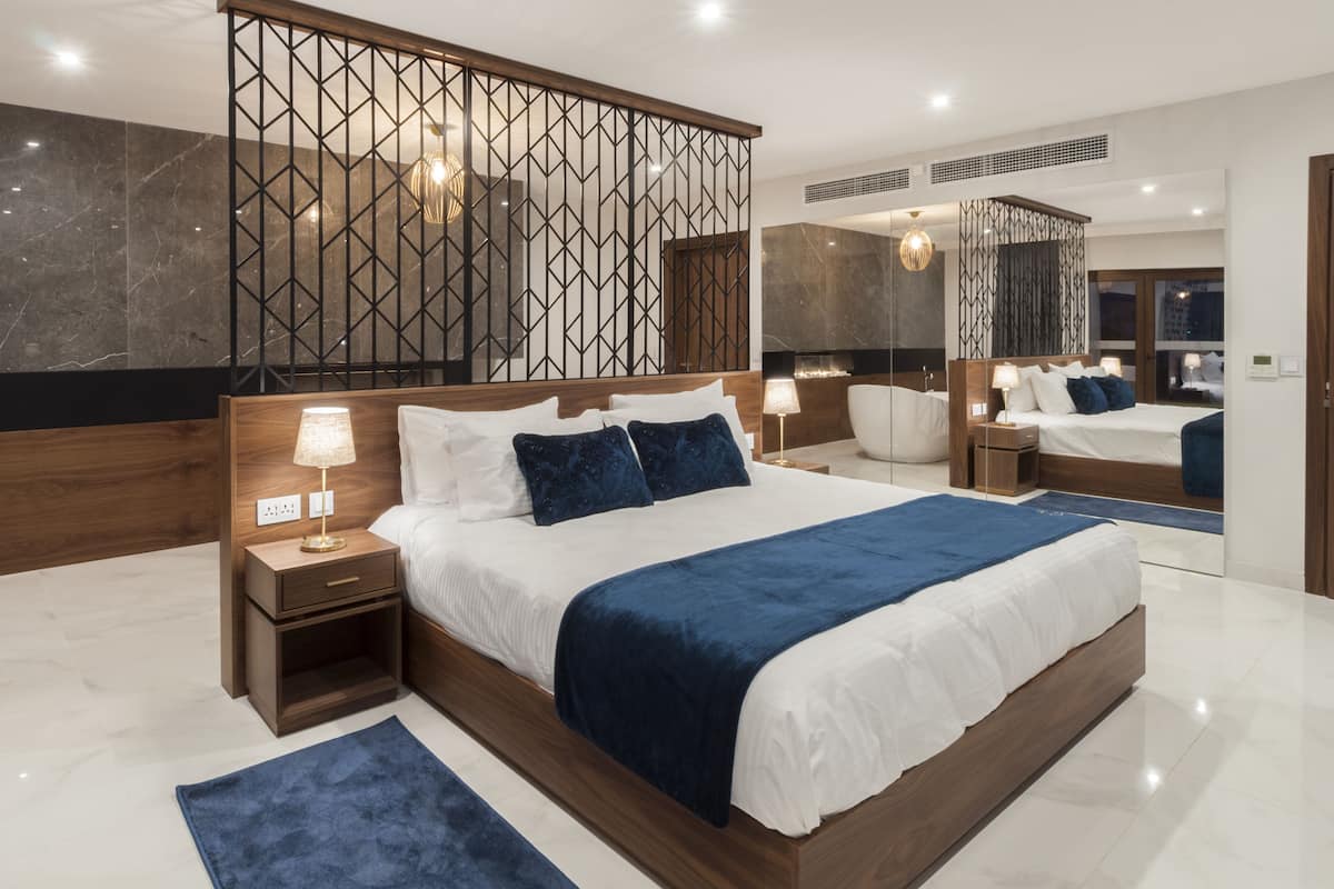 presidential suite, private pool, garden view | 1 bedroom, premium bedding, minibar, in-room safe