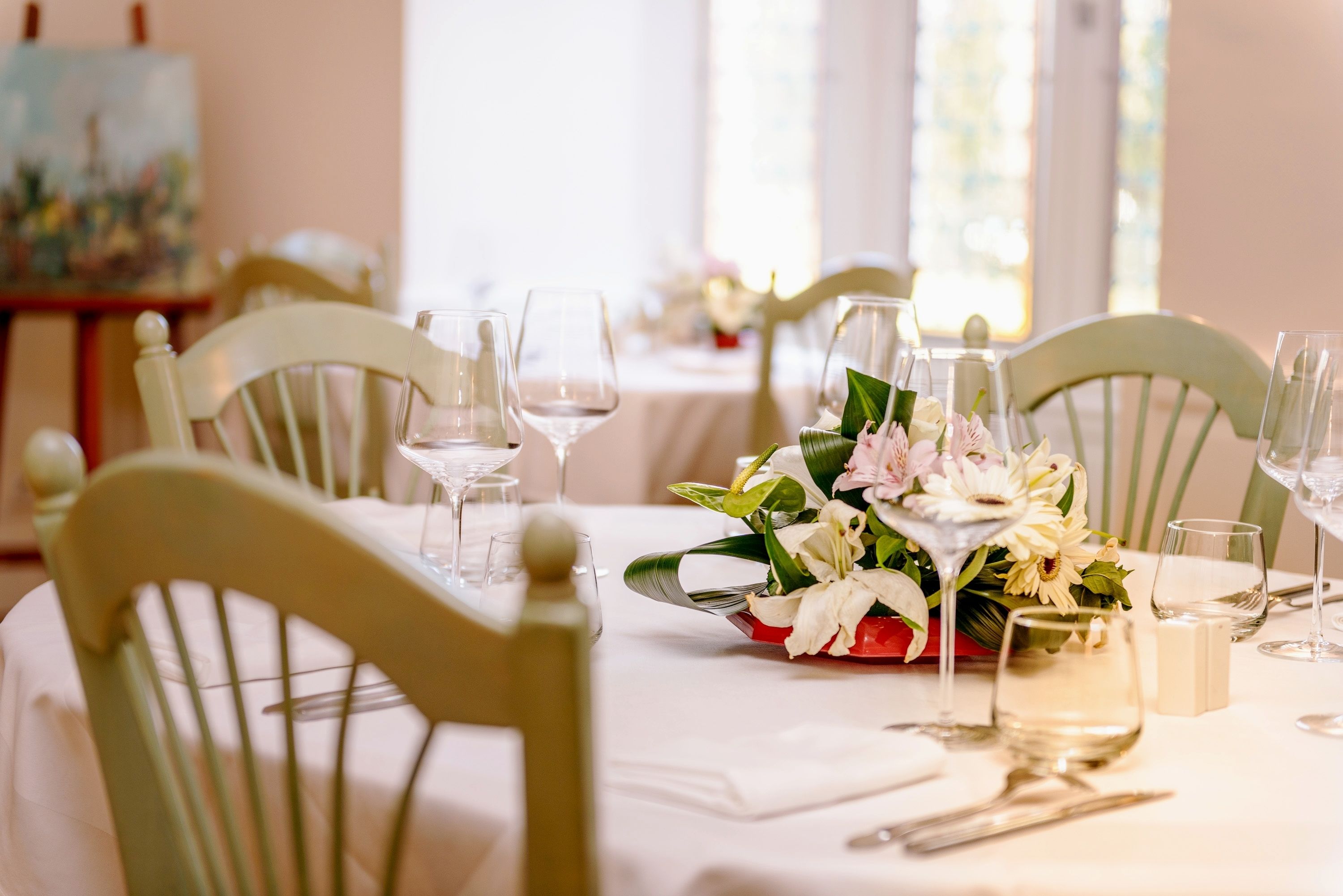 lunch and dinner served, french cuisine