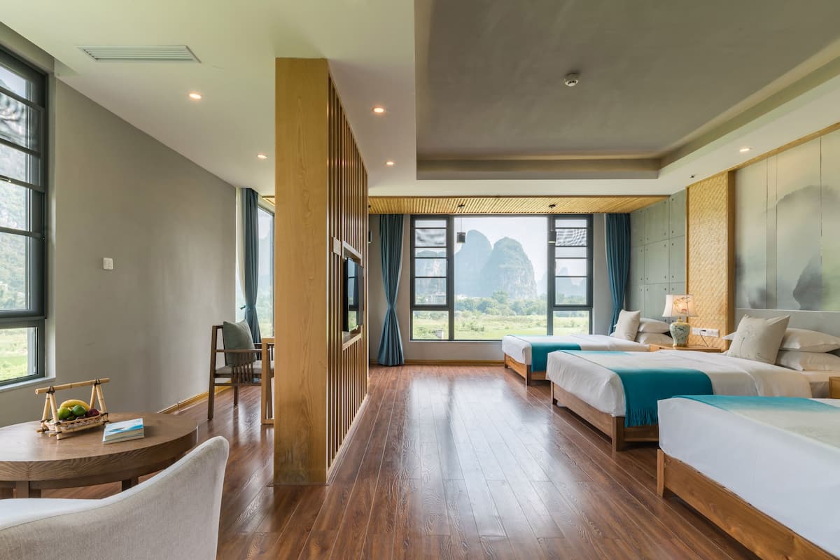 Deluxe-Dreibettzimmer, Bergblick