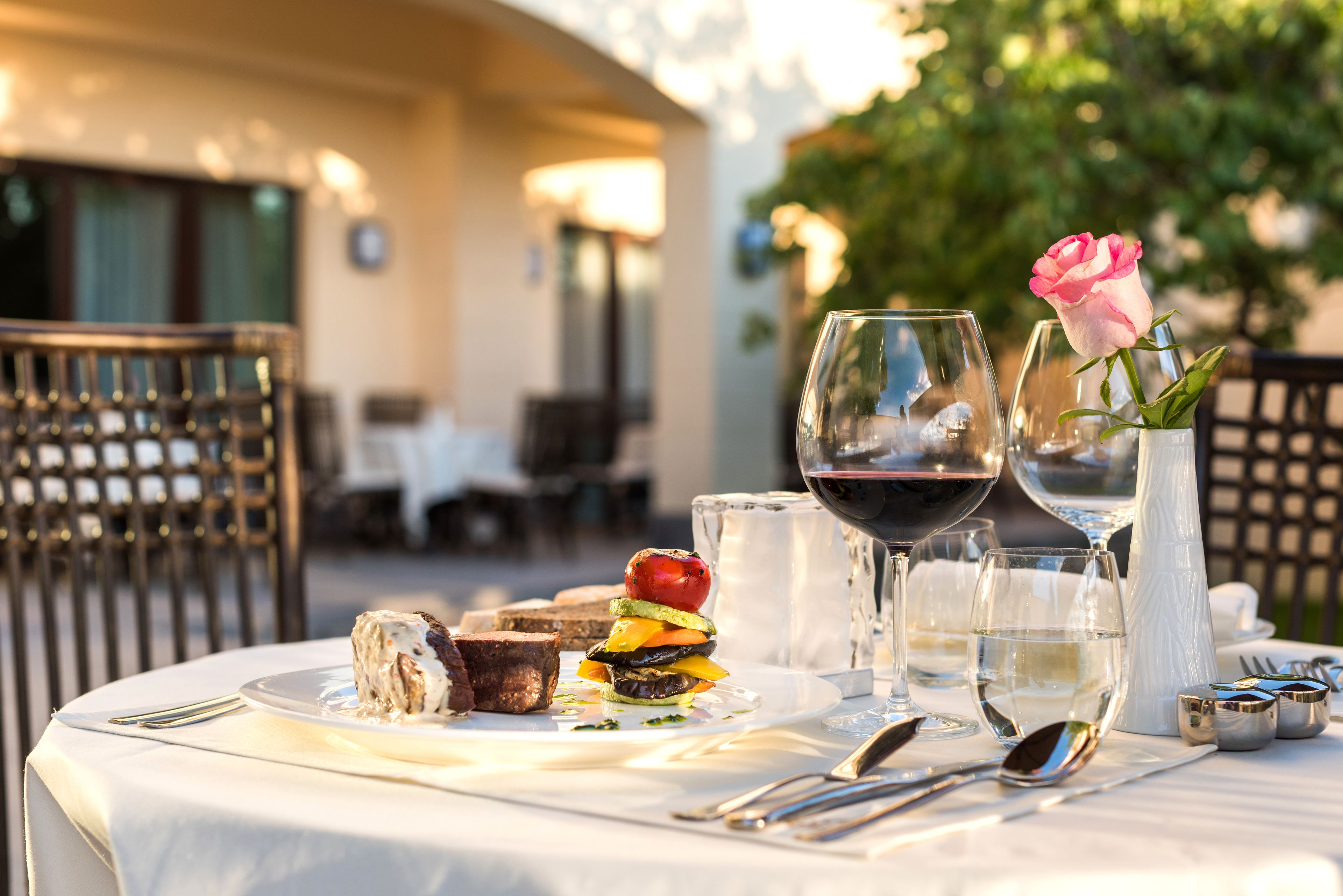 Breakfast, lunch, dinner served; French cuisine, garden views 