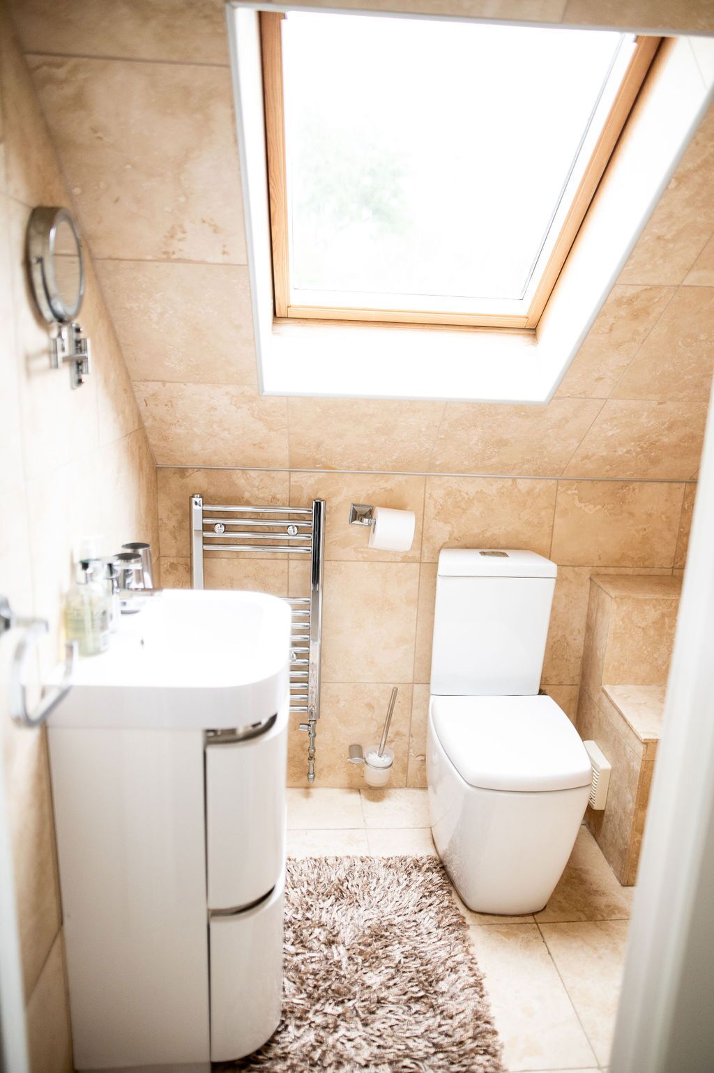 Photo - The Anchorage & The Tackleshed