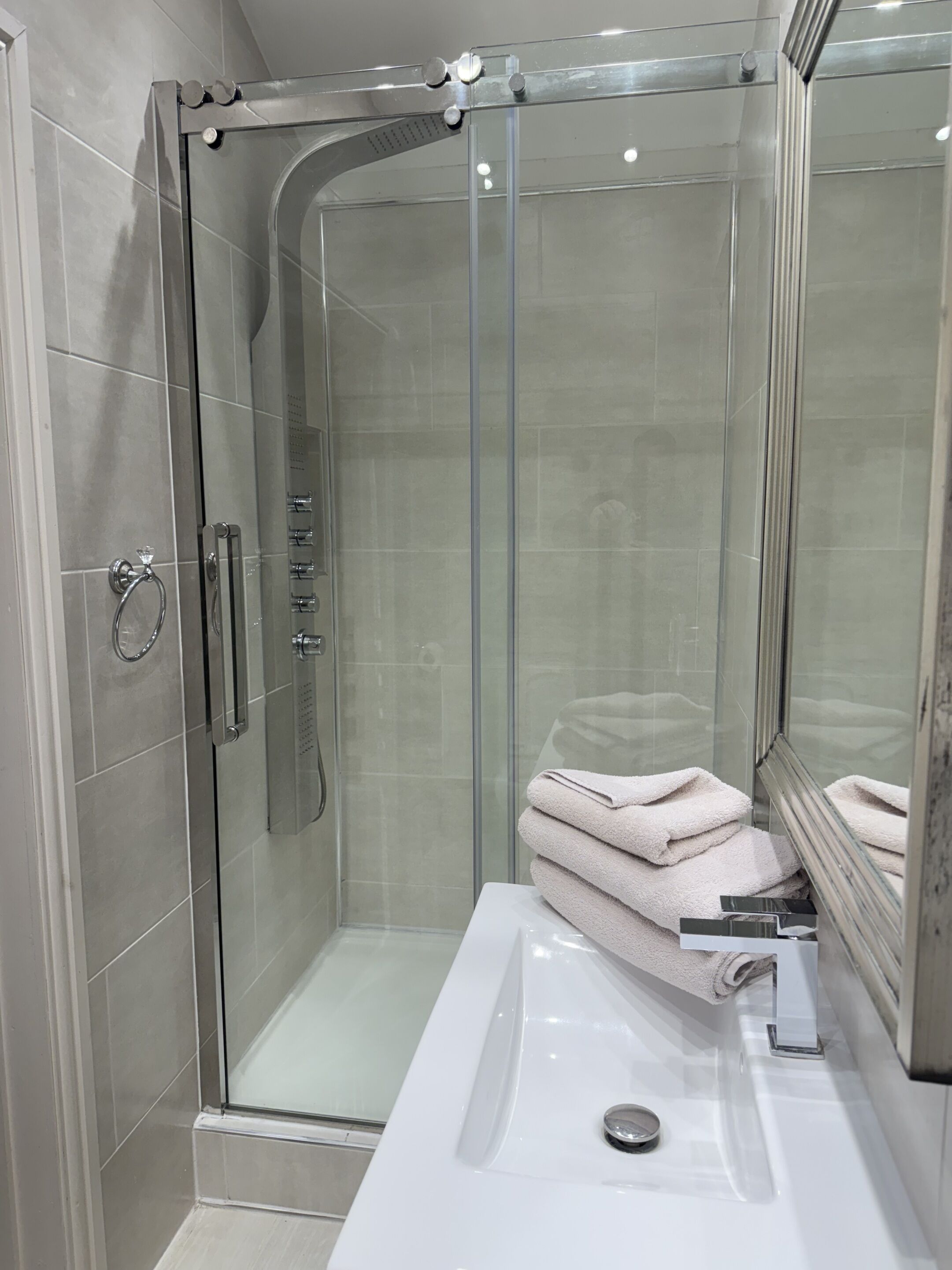 Photo - The Anchorage & The Tackleshed