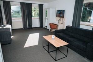 Quarto casal standard | Escrivaninha, Wi-Fi de cortesia