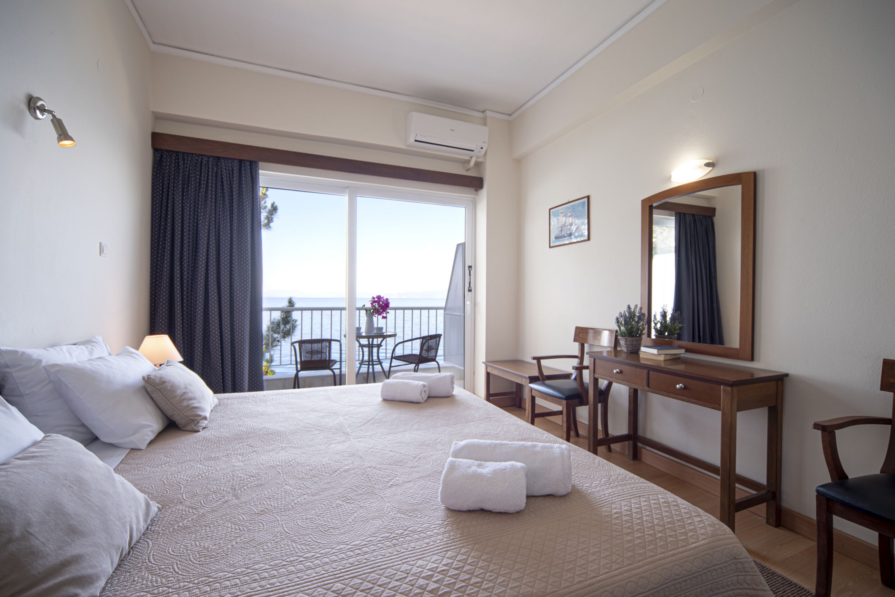 double room | 1 bedroom, soundproofing, iron/ironing board, free wifi