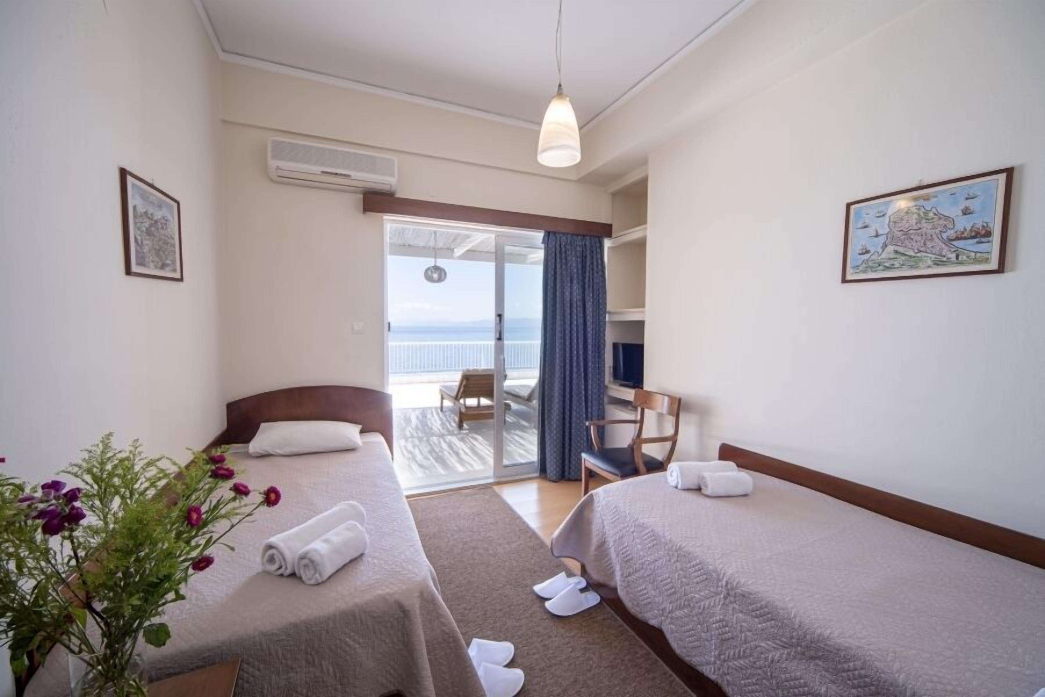 高级双床房 | 隔音、熨斗/熨衣板、免费 WiFi、床单